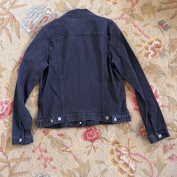 GAP Women’s Icon Denim Jacket – Size Medium – Black – EUC - Picture 5 of 9